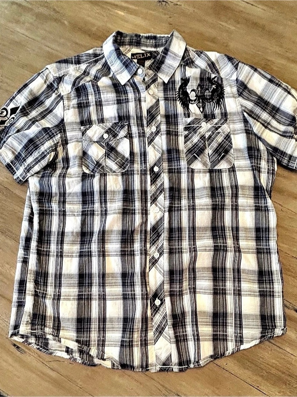 Helix Men's Plaid Short Sleeve Shirt XL